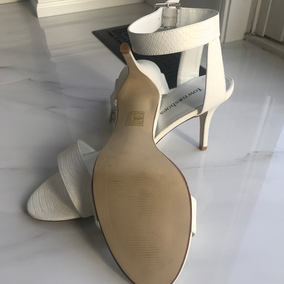 NEW Town Shoes Heels - Picture 4 of 4